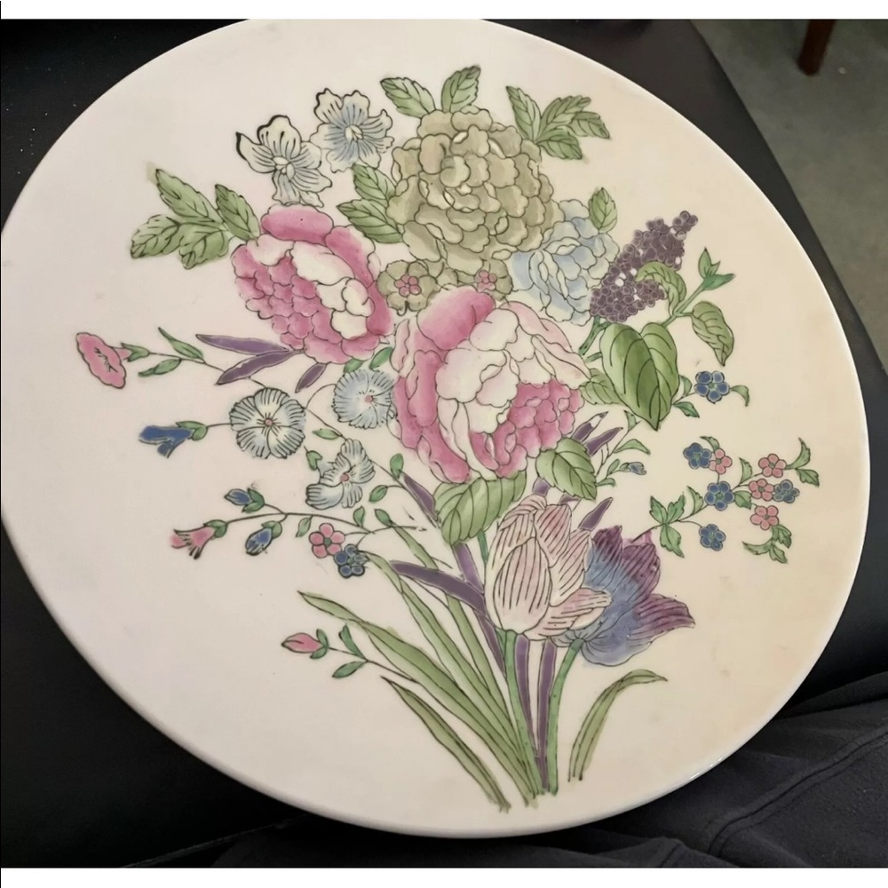 Porcelain Hand Painted Pink Macau Chinese Plate - 12.5 inch diameter
